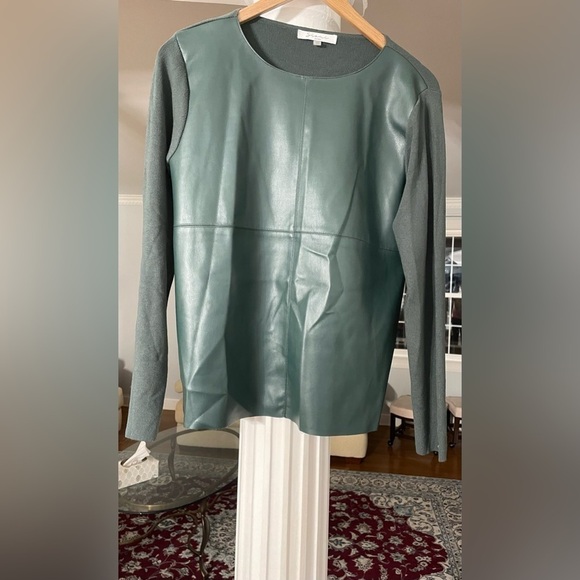sioni Milano Sweaters - Soon Milano women’s Hunter-green long sleeve crew neck pullover knit sweater M